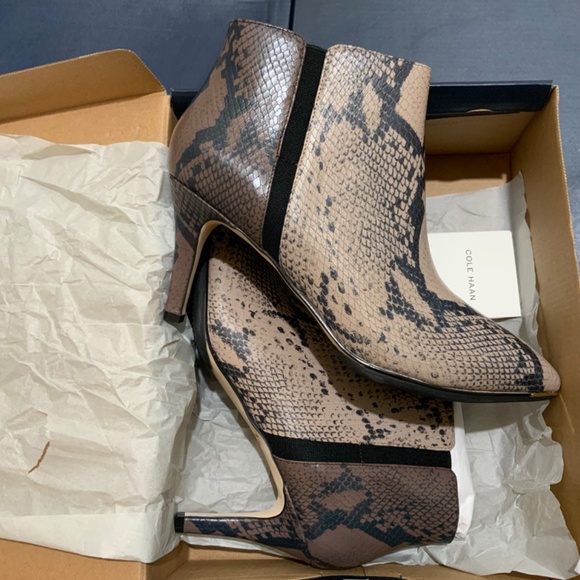 Cole Haan Grand Ambition Arietta Snake Print Bootie Leather Pointed Toe Boot 9.5 - Picture 11 of 11